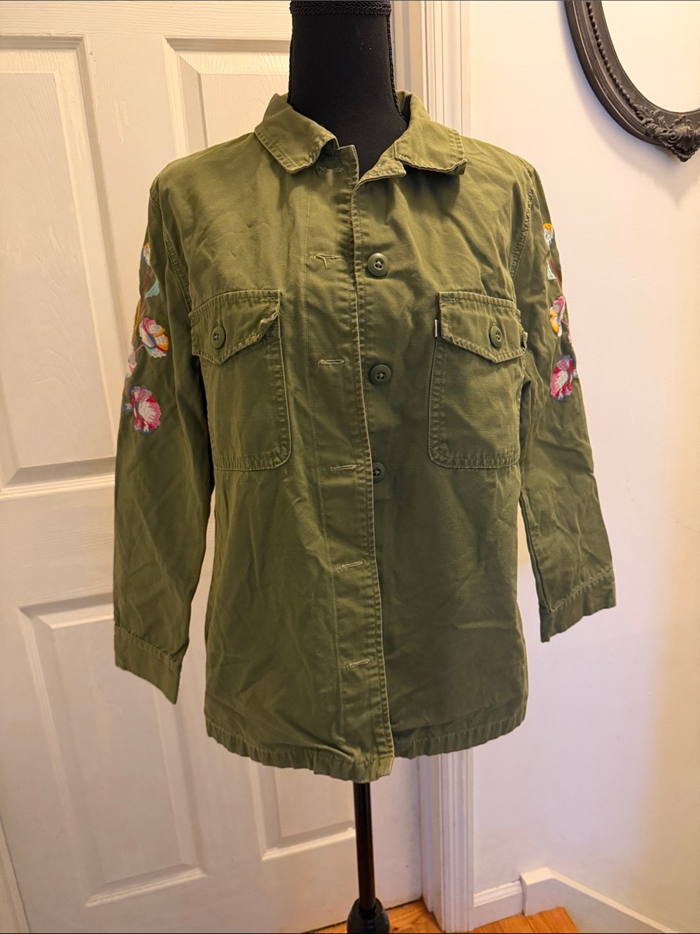 Olive Green Embroidered Utility Jacket - Women's Casual Military Style